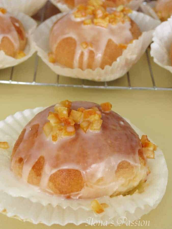Paczki (Baked Doughnuts)