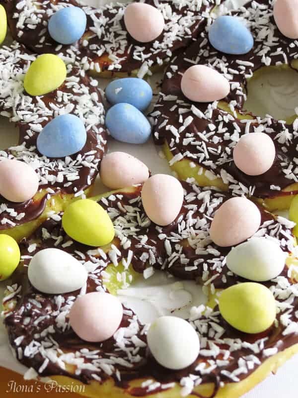 Chocolate Pineapple EAster Coconut Nests by ilonaspassion.com #easter #nests #chocolate #pineapple