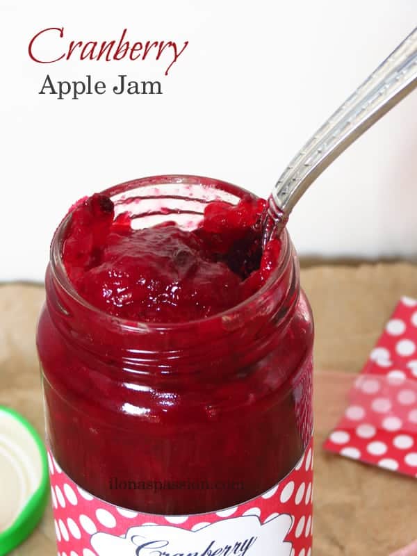 Cranberry Apple Jam & Free Printable Jar Labels by ilonaspassion.com