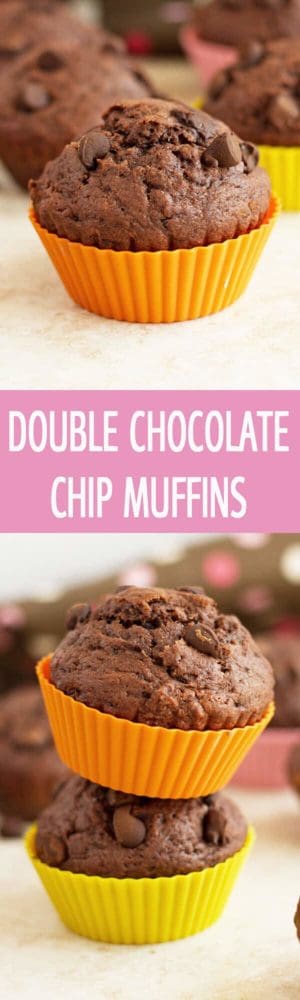 Full of chocolate double chocolate chip muffins recipe are perfect for brunch or birthday party. Moist, mouthwatering and decadent muffins by ilonaspassion.com I @ilonaspassion