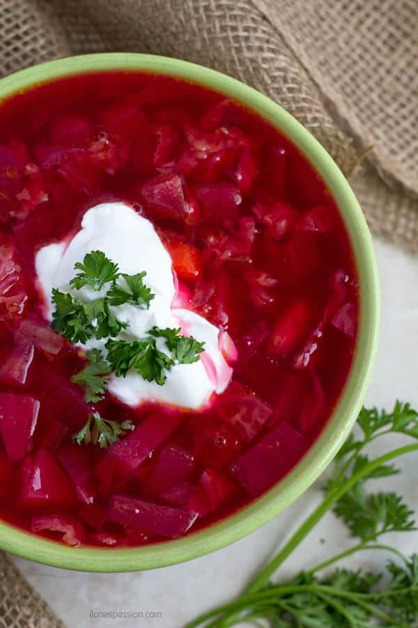 Borscht with white kidney beans and savoy cabbage.