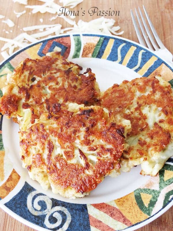 Parmesan Cauliflower Fritters by ilonaspassion.com