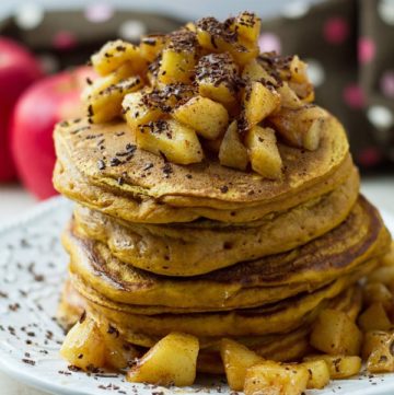 A stack of buttermilk pancakes with sauteed apples and cinnamon by ilonaspassion.com I @ilonaspassion