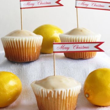 Lemon Cupcakes by ilonaspassion.com