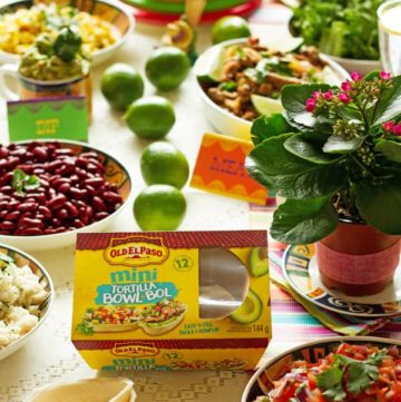 Mexican Buffet Menu Ideas - full Mexican buffet menu ideas with recipes like barbacoa, lime cilantro rice, avocado dip, beans, tortilla bowls, corn and homemade salsa. Free Mexican printable table tents included! by ilonaspassion.com I @ilonaspassion #CreateYourBowl #ad