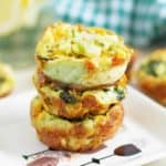 Quick and easy egg muffins are baked in the oven. They can be made in advance by ilonaspassion.com I @ilonaspassion