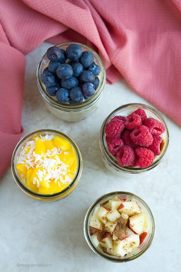 Fruits with oats in mason jar.