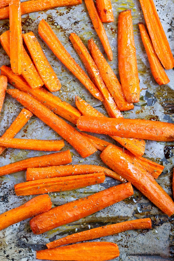 Oven baked carrot fries.